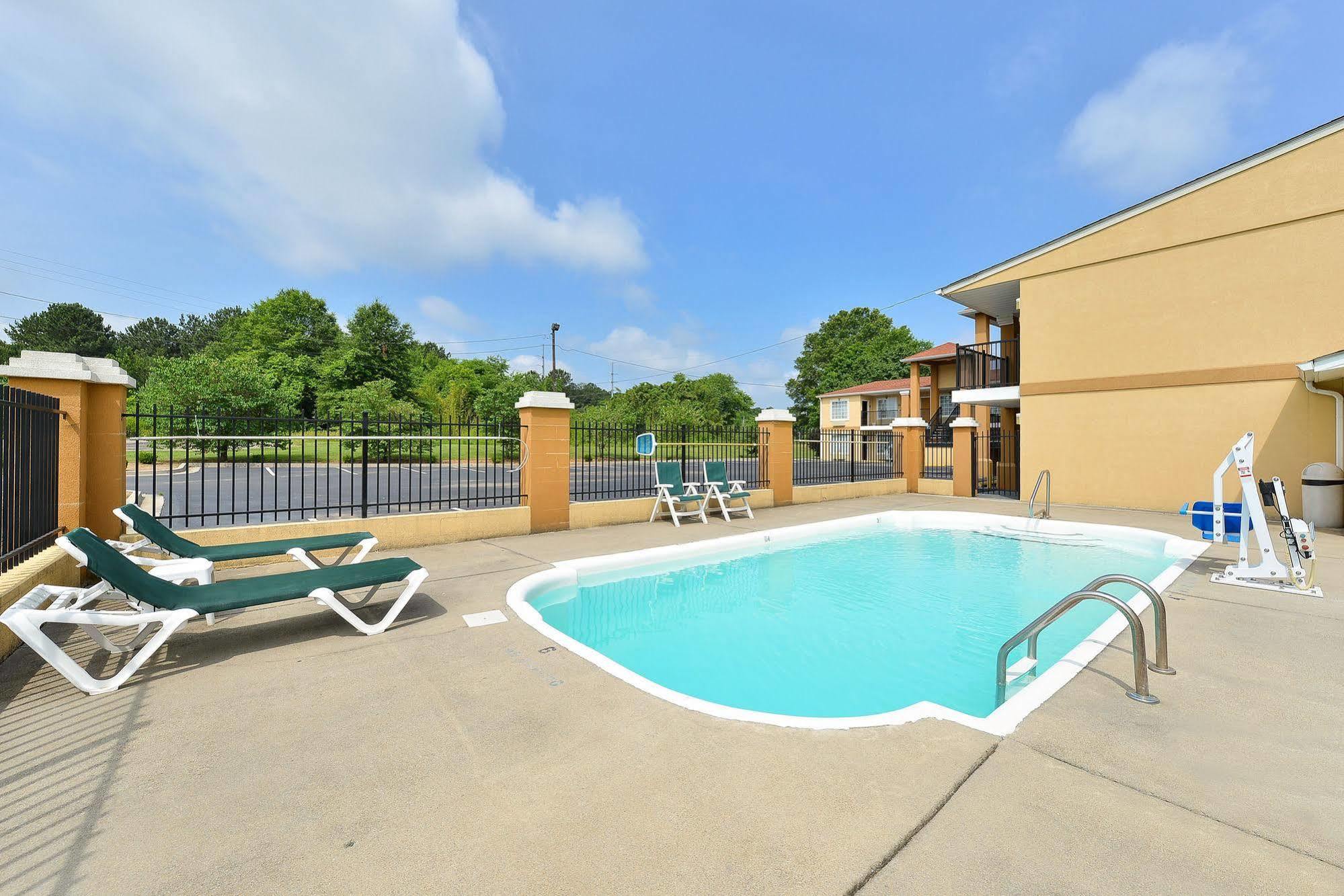 Quality Inn & Suites Cartersville Exteriér fotografie