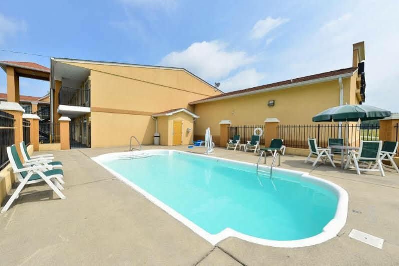 Quality Inn & Suites Cartersville Exteriér fotografie